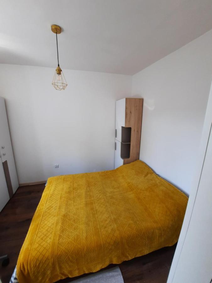 Apartmán Apartament Zorzy Przy Instytucie Kardiologii Anin Varšava Exteriér fotografie